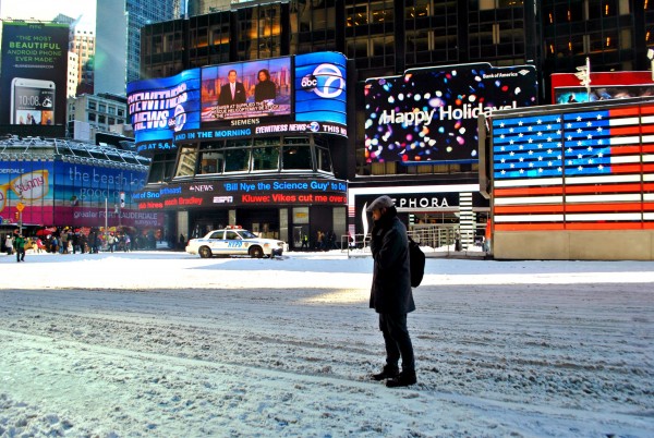 Snow Storm Blankets New York 